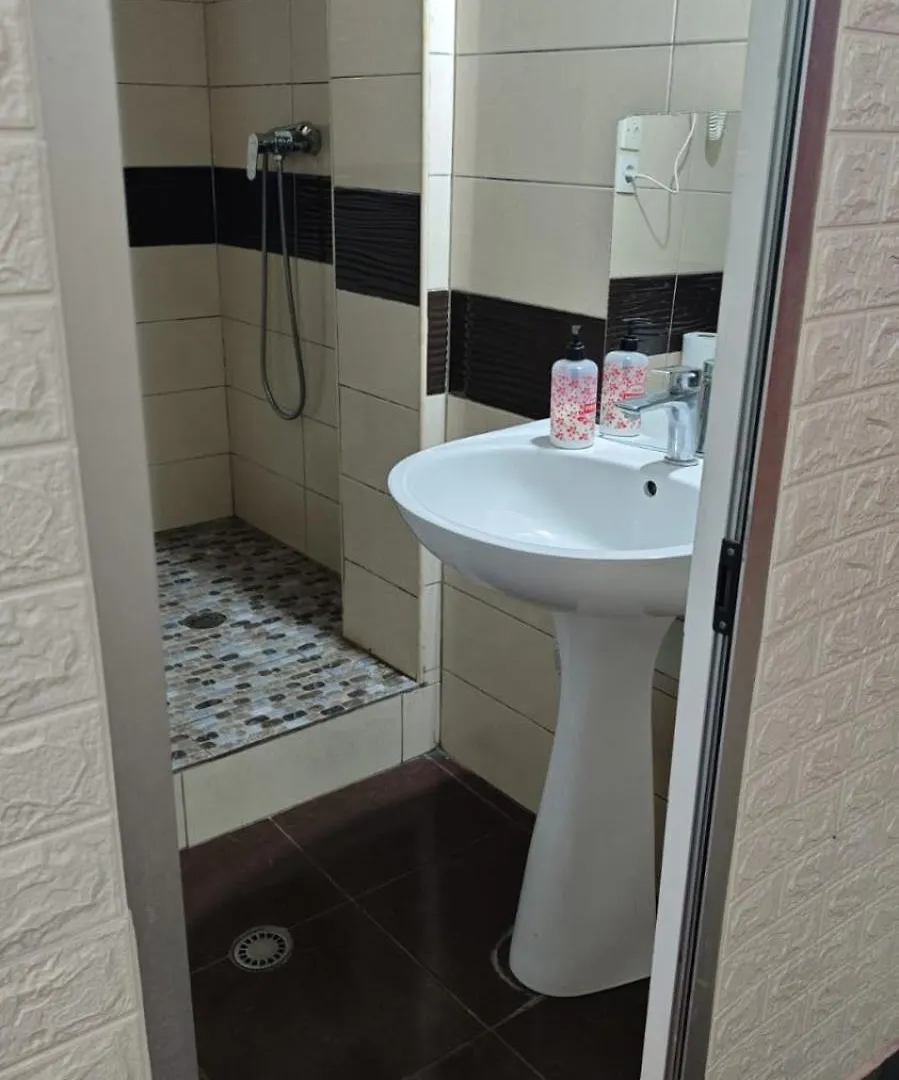 Center Elite Hotel Tirana 0*,  Albania